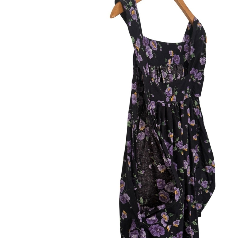 Handmade floral cottagecore mini dress or apron style - Picture 8 of 12